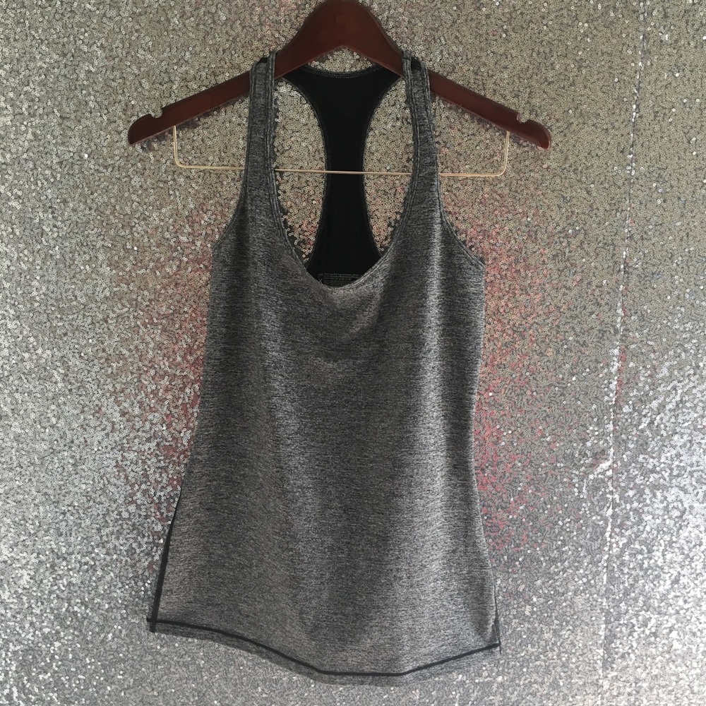 VSX Victoria’s Secret Sport Athletic Top—Size S